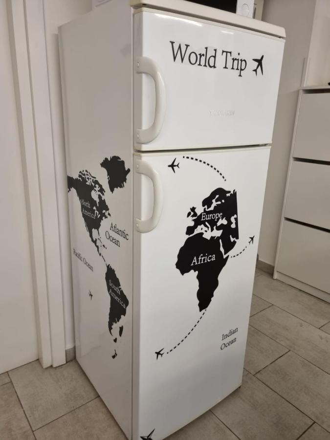 La Tana Del Viaggiatore, Parcheggio Gratuito Napoli Ngoại thất bức ảnh